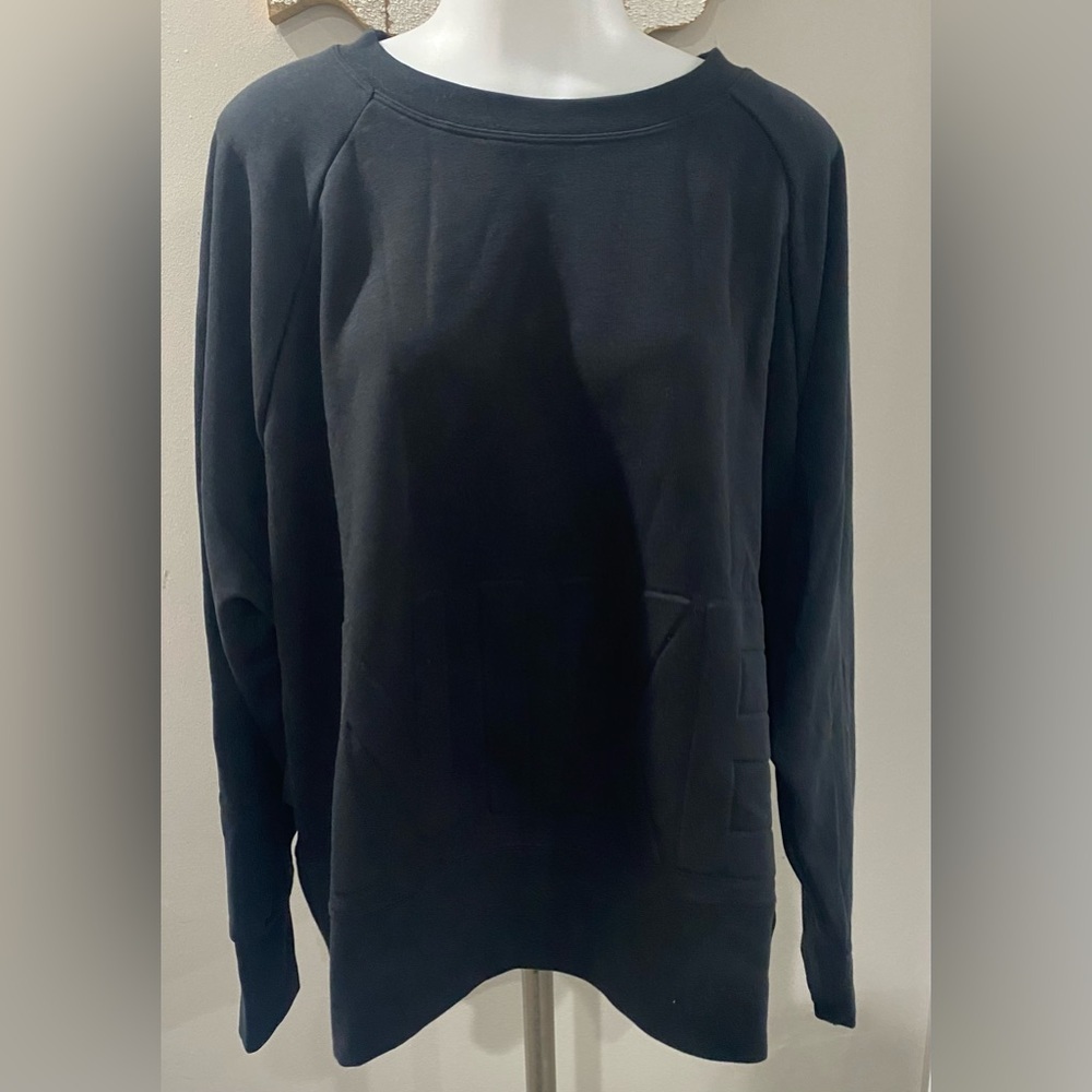 NWT! Nike Women's Plus Dry Versa Black Cropped Training Pullover